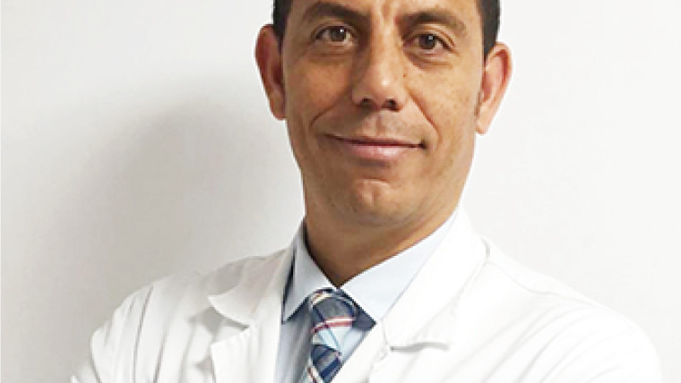 Dr. Claudio Vázquez Colomo